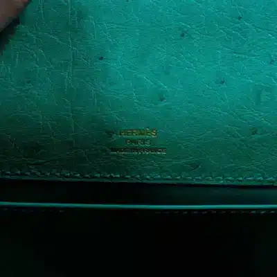 Hermès Kelly JPG Pochette Vert Vertigo Ostrich logo1