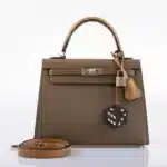 Hermès Limited Edition 2021 Kelly 25 Sellier Tri-Color Etoupe/Alezan/Biscuit Epsom Palladium Hardware Best Lushentic Bags