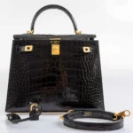 Hermès Rare Collectible 2019 Kelly 25 Sellier Black Shiny Alligator Mississippiensis Brushed Gold Hardware